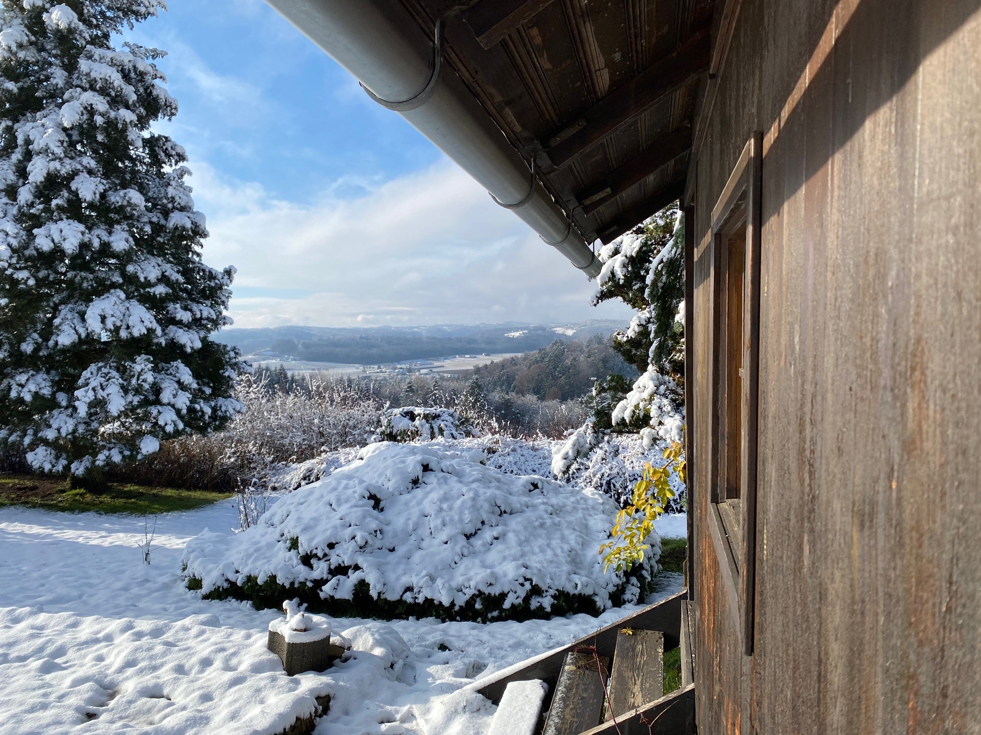 *Toller Ausblick* Schönes Haus auf dem Gniebing Berg mit